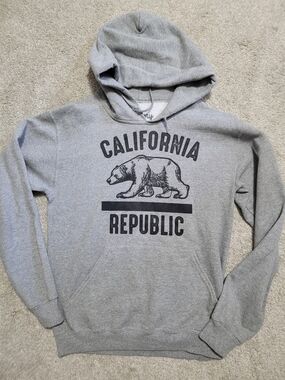2pk Hoodie One California Republic Gray And One The North Face Black Preloved